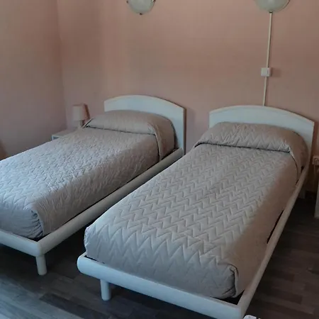 Casa Buby Gasthuis Cadenazzo